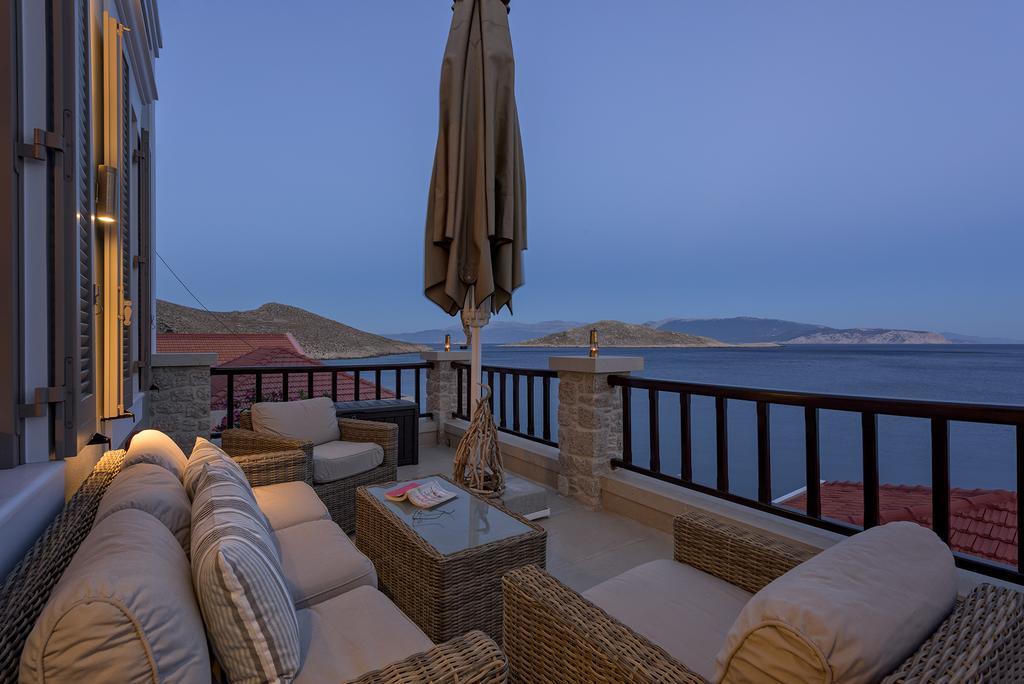 Admiral'S House Villa Chalki Town Eksteriør billede